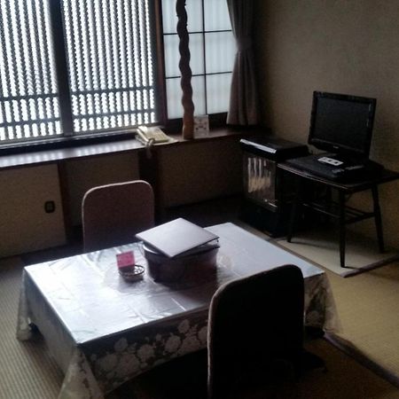 Henmi Ryokan Hakodate Værelse billede